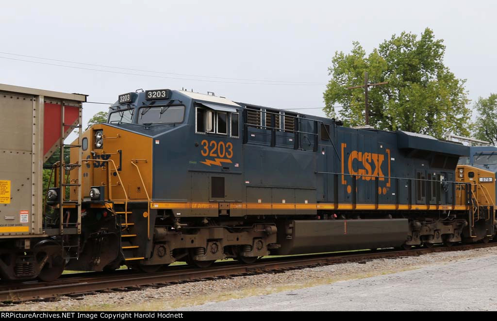 CSX 3203